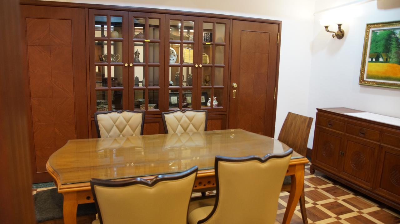 Апарт отель Marina Court Luxury Penthouse Кота-Кинабалу Экстерьер фото