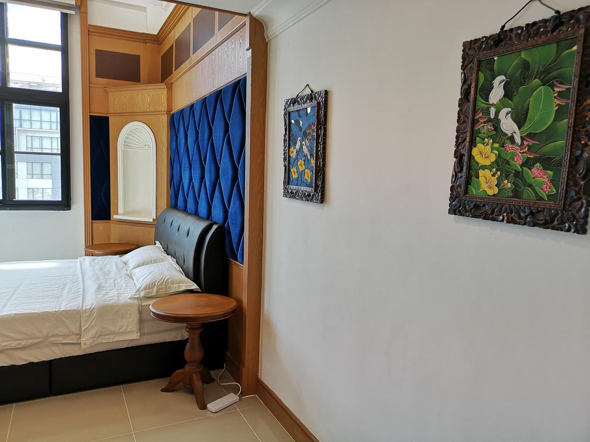 Апарт отель Marina Court Luxury Penthouse Кота-Кинабалу Экстерьер фото